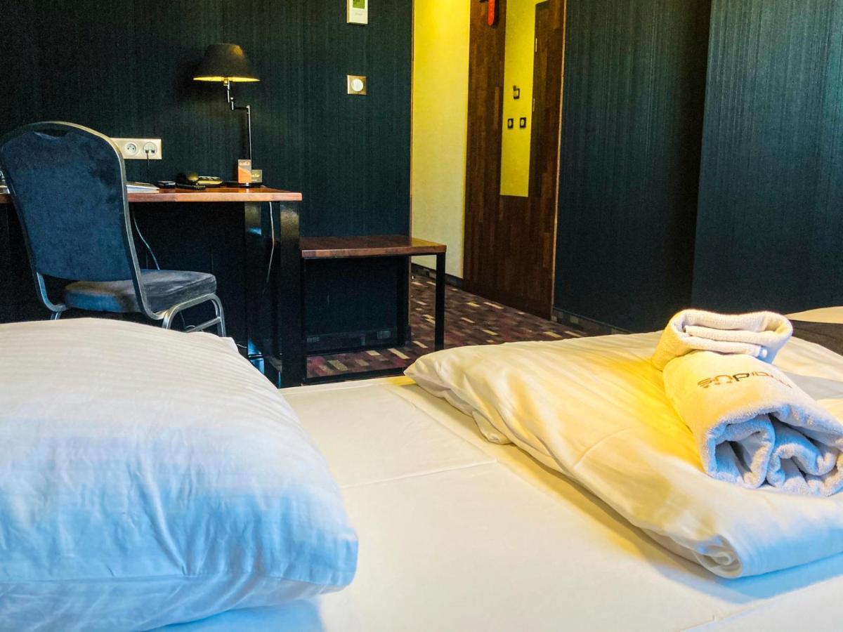 Hotel Modus Laziska Gorne Buitenkant foto