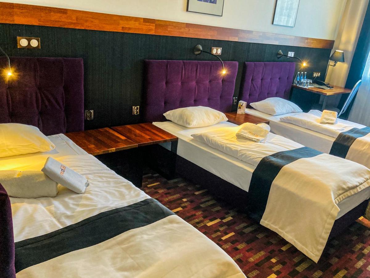 Hotel Modus Laziska Gorne Buitenkant foto